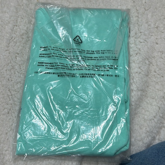 NWT JCrew collector T-shirt - Picture 2 of 3